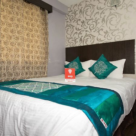 Oyo Rooms Maharajalela Monorail Station 쿠알라룸푸르 외부 사진