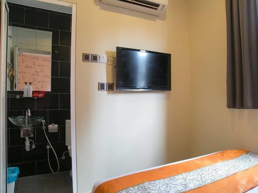 Oyo Rooms Maharajalela Monorail Station 쿠알라룸푸르 외부 사진
